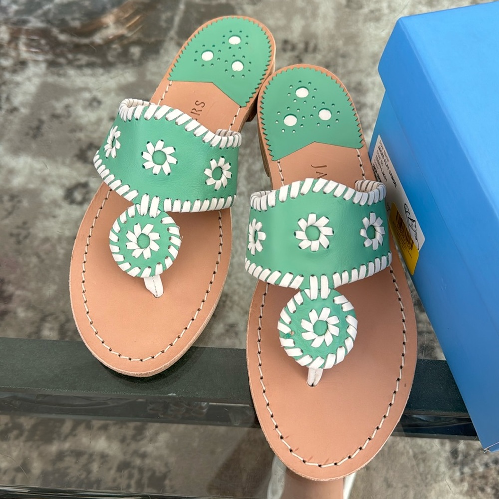 Jack Rogers Green and White Whipstick Jack Flat Sandals Size 7 (Green & White)